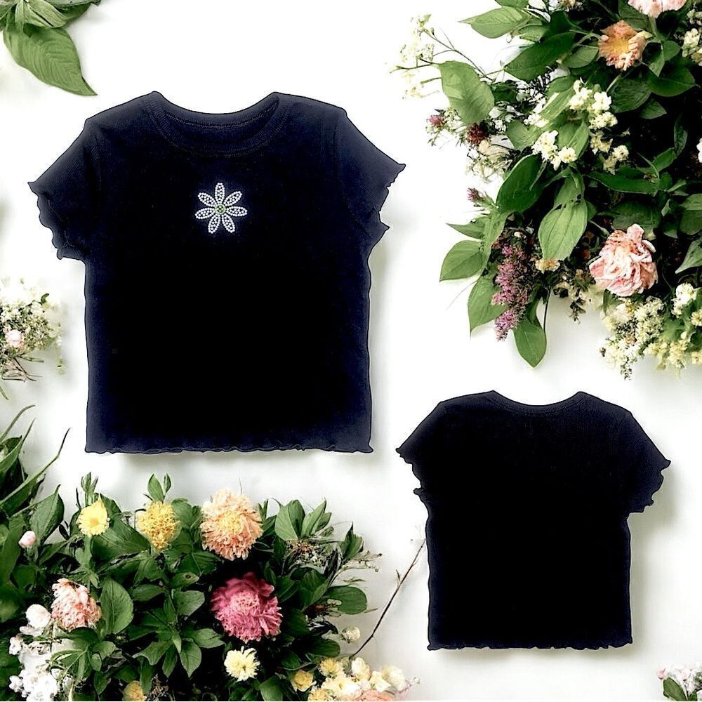 Art Class Kids l Black Daisy Tee l Small (6/7) l EUC